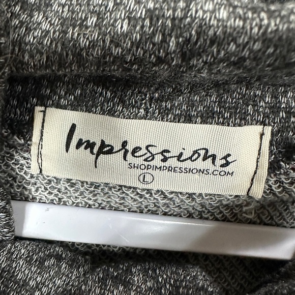 Impressions Women's Cowl Neck Long Sleeve tunic top‎ red plaid sz L, GUC - Picture 2 of 4